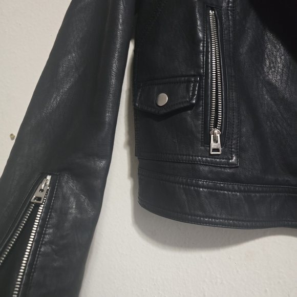 Topshop Black Leather Biker Jacket - Picture 10 of 11